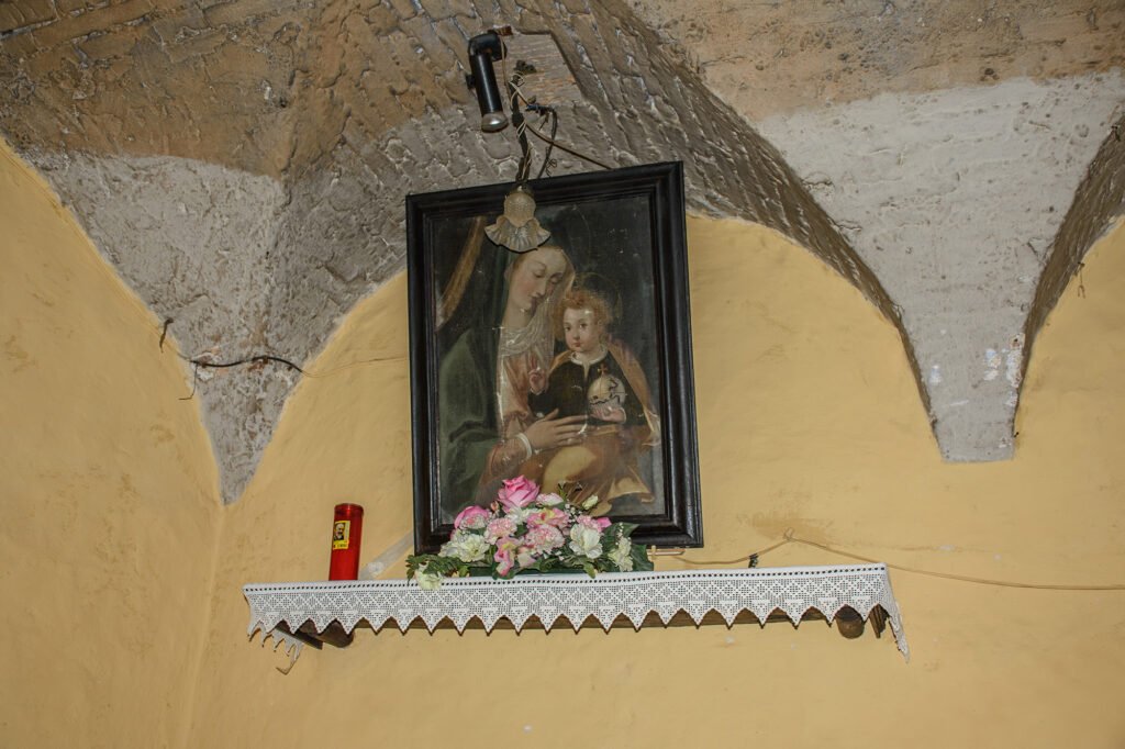 Edicola Votiva Della Madonna Dell'arco, In Via Del Tribunale, San Gemini